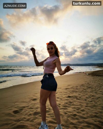 Cansu Gultekin Sexy Photo Collection