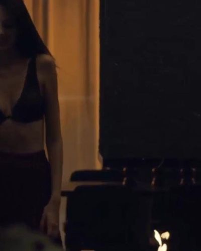 Cansu Melis Karakuş seksi ifşa fotoğrafı 2 — Fi (2017)