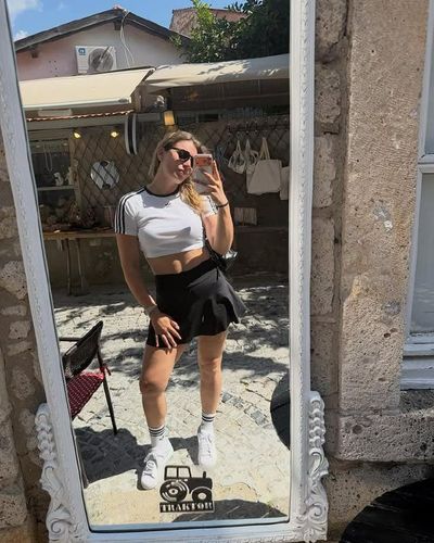 Cansu Özbay seksi ifşa fotoğrafı 23