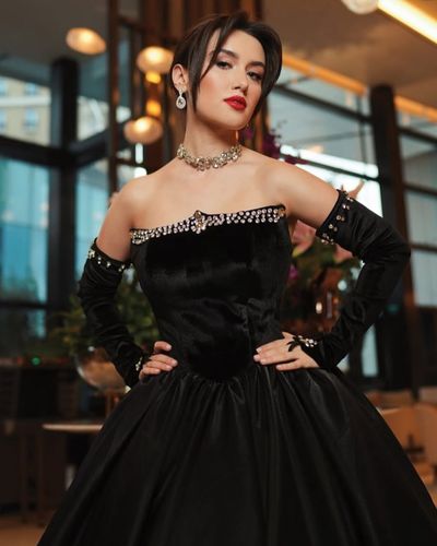 Cemre Arda seksi ifşa fotoğrafı 10