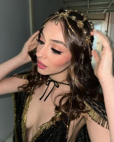 Cemre Baysel seksi ifşa fotoğrafı 141