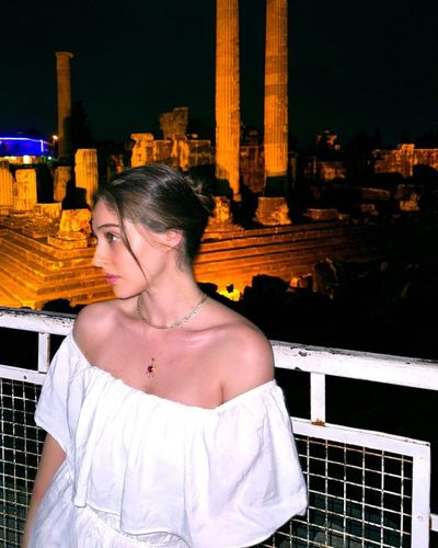 Cemre Baysel seksi ifşa fotoğrafı 153