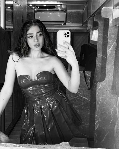 Cemre Baysel seksi ifşa fotoğrafı 161