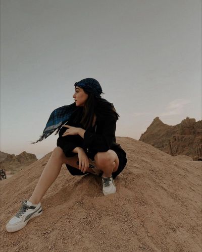 Cemre Baysel seksi ifşa fotoğrafı 184