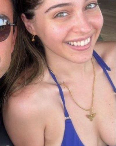 Cemre Baysel seksi ifşa fotoğrafı 403