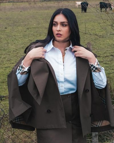 Cemre Baysel seksi ifşa fotoğrafı 444