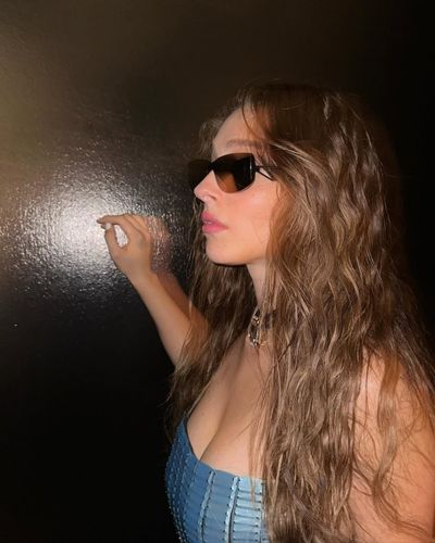 Cemre Baysel seksi ifşa fotoğrafı 96