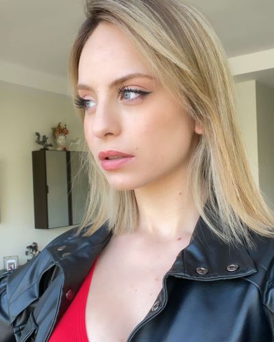 Cemre Solmaz seksi ifşa fotoğrafı 214