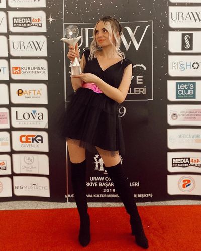 Cemre Solmaz seksi ifşa fotoğrafı 220