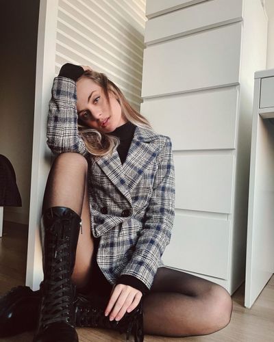 Cemre Solmaz seksi ifşa fotoğrafı 274