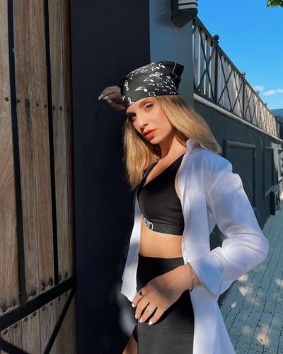 Cemre Solmaz seksi ifşa fotoğrafı 346