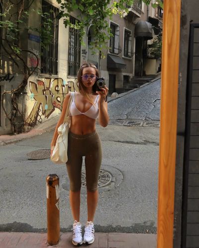 Cemre Solmaz seksi ifşa fotoğrafı 414