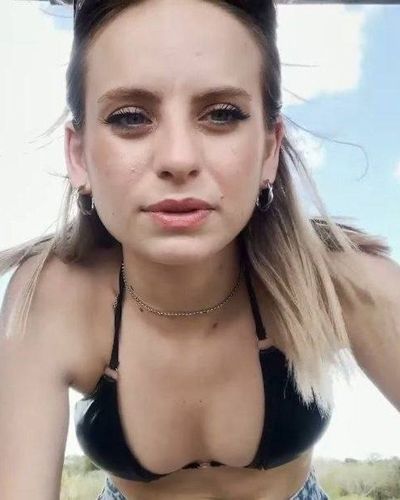 Cemre Solmaz seksi ifşa fotoğrafı 222