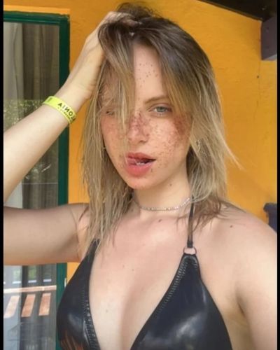 Cemre Solmaz seksi ifşa fotoğrafı 74