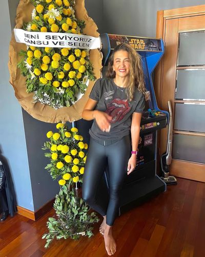 Ceren Benderlioğlu seksi ifşa fotoğrafı 91705