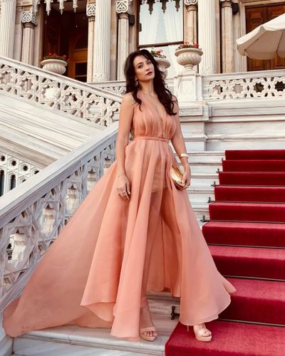 Ceren Benderlioğlu seksi ifşa fotoğrafı 91699