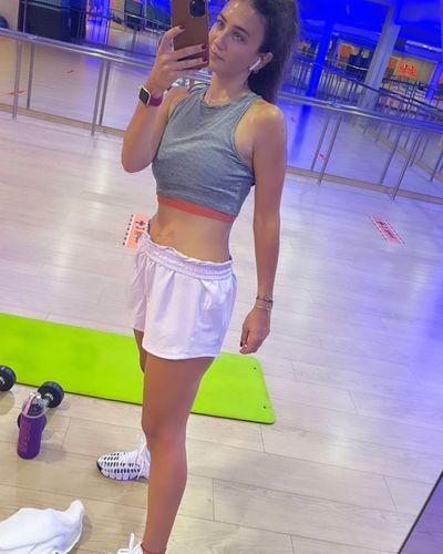 Ceren Benderlioğlu seksi ifşa fotoğrafı 91651