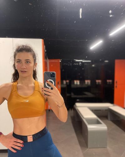 Ceren Benderlioğlu seksi ifşa fotoğrafı 91580