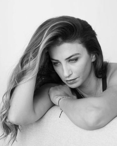 Ceren Benderlioğlu seksi ifşa fotoğrafı 91421