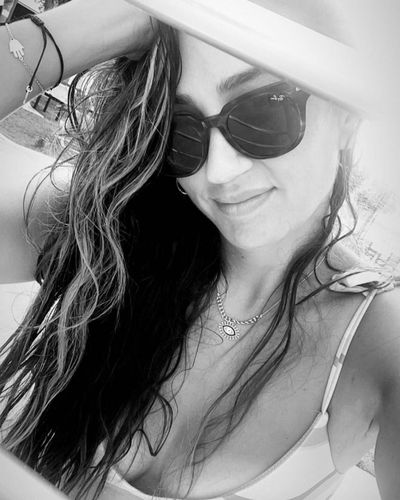 Ceren Benderlioğlu seksi ifşa fotoğrafı 91353