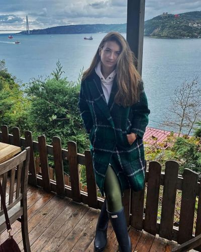 Ceren Benderlioğlu seksi ifşa fotoğrafı 91330