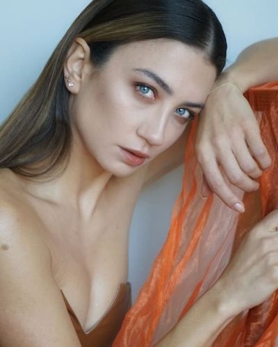 Ceren Benderlioğlu seksi ifşa fotoğrafı 91293