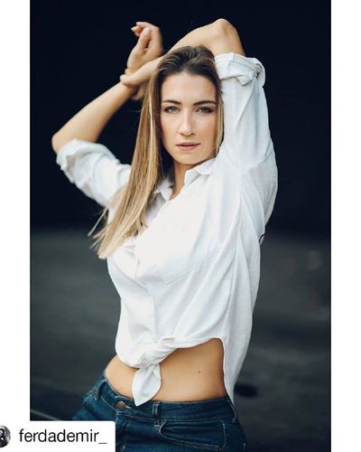 Ceren Benderlioğlu seksi ifşa fotoğrafı 91280