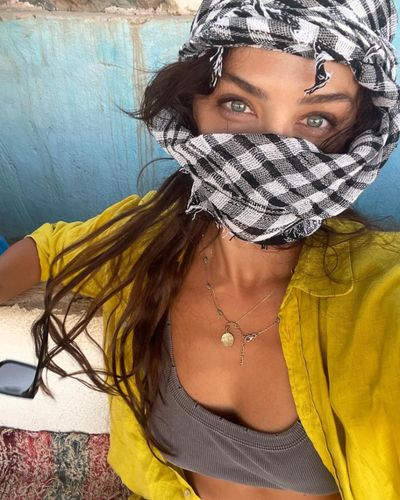 Ceren Benderlioğlu seksi ifşa fotoğrafı 845