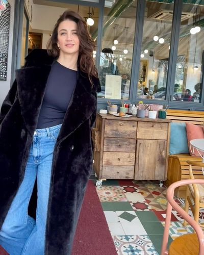Ceren Benderlioğlu seksi ifşa fotoğrafı 859