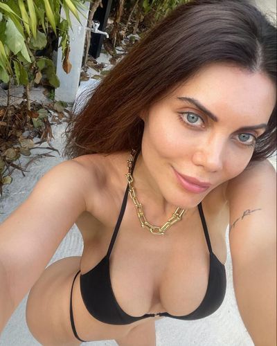 Ceren Hindistan seksi ifşa fotoğrafı 14737