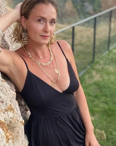 Ceyda Düvenci seksi ifşa fotoğrafı 140