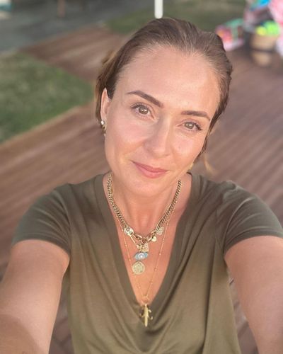 Ceyda Düvenci seksi ifşa fotoğrafı 77