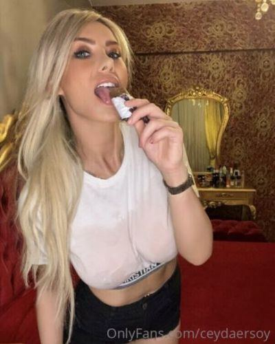 Ceyda Ersoy seksi ifşa fotoğrafı 105