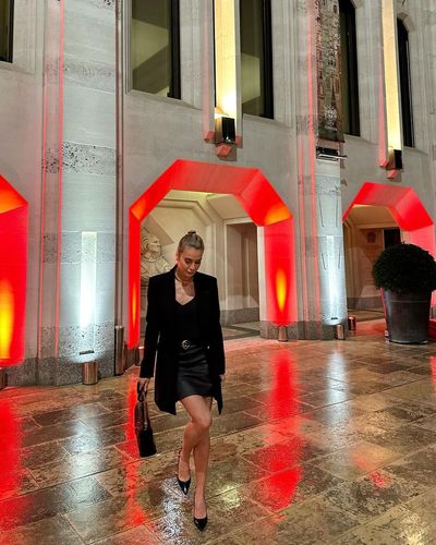 Çiğdem Batur seksi ifşa fotoğrafı 136
