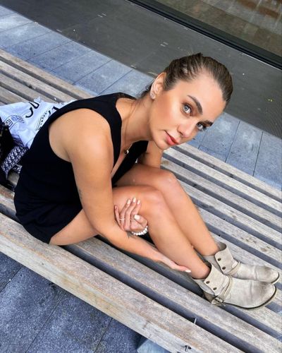 Çiğdem Batur seksi ifşa fotoğrafı 140