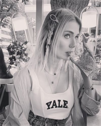Çiğdem Batur seksi ifşa fotoğrafı 149