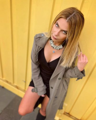 Çiğdem Batur seksi ifşa fotoğrafı 168