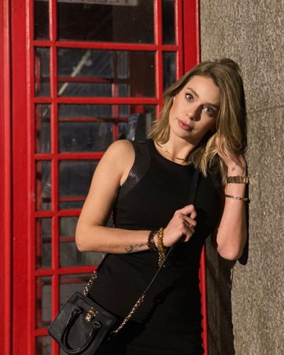 Çiğdem Batur seksi ifşa fotoğrafı 39054