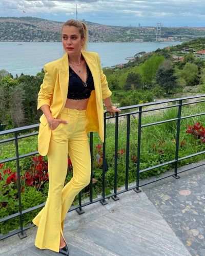 Çiğdem Batur seksi ifşa fotoğrafı 38821