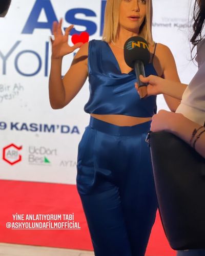 Çiğdem Batur seksi ifşa fotoğrafı 38344