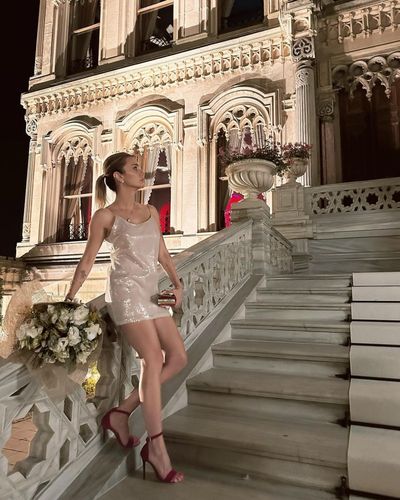 Çiğdem Batur seksi ifşa fotoğrafı 27