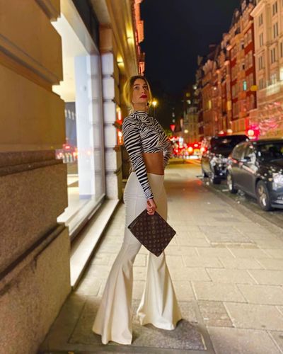 Çiğdem Batur seksi ifşa fotoğrafı 37679