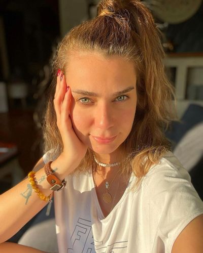 Çiğdem Batur seksi ifşa fotoğrafı 37587