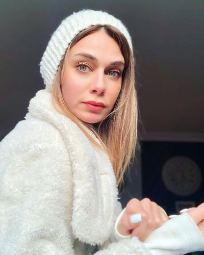 Çiğdem Batur seksi ifşa fotoğrafı 37272