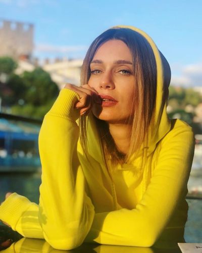 Çiğdem Batur seksi ifşa fotoğrafı 37238