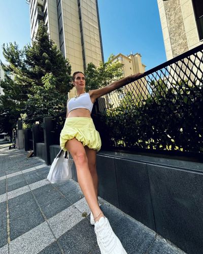 Çiğdem Batur seksi ifşa fotoğrafı 45
