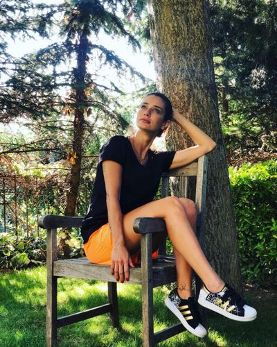 Çiğdem Batur seksi ifşa fotoğrafı 36422