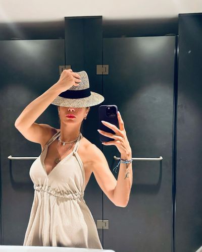 Çiğdem Batur seksi ifşa fotoğrafı 63