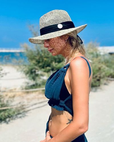 Çiğdem Batur seksi ifşa fotoğrafı 93