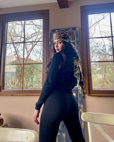 Damla Aslanalp seksi ifşa fotoğrafı 4